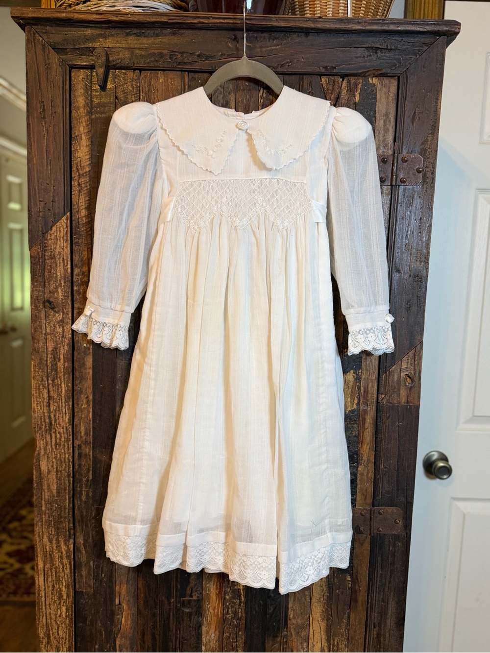 VTG Will’Beth Girls SZ 8 White Smocked Heirloom Dress flower girl family pics